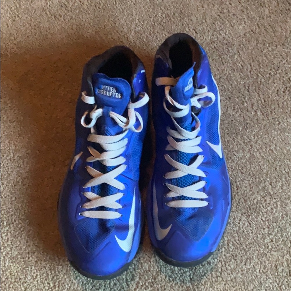 Nike Hyper Disruptor Basketball Shoes